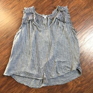 Lace and tie grey tank top